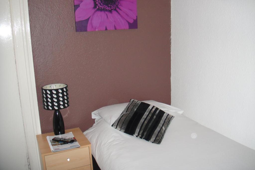 Edinburgh Thistle Guest House Room photo